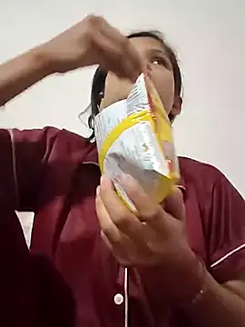 Komal0099 online show from September 30, 2025, 2:49 am