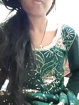 Komal0099 online show from December 3, 2025, 3:47 am