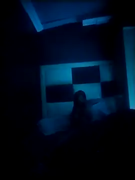 Snapshot of TinnyVsGiant chatting on September 23, 2025, 8:34 pm TinnyVsGiant online show from September 23, 2025, 8:34 pm