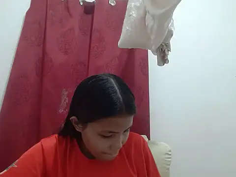 Snapshot of Joys_Wet_Pussy chatting on October 3, 2025, 4:20 am Joys Wet Pussy online show from October 3, 2025, 4:20 am