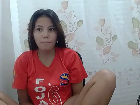 Snapshot of Joys_Wet_Pussy chatting on January 7, 2026, 10:34 pm Joys Wet Pussy online show from January 7, 2026, 10:34 pm