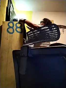 Juancarlosbautistaaguilar online show from September 11, 2025, 4:34 am