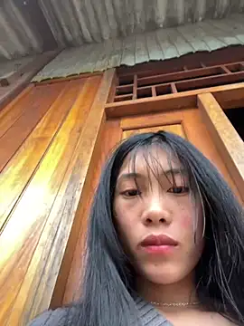 Snapshot of EmLy02 chatting on February 19, 2026, 1:56 am EmLy02 online show from February 19, 2026, 1:56 am