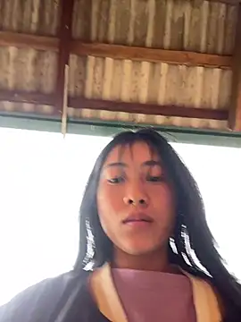 Snapshot of EmLy02 chatting on February 25, 2026, 4:22 am EmLy02 online show from February 25, 2026, 4:22 am