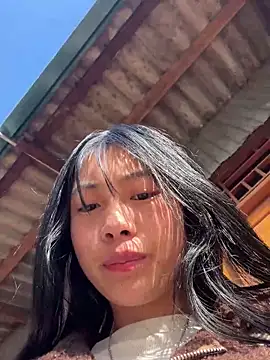 Snapshot of EmLy02 chatting on February 26, 2026, 12:53 am EmLy02 online show from February 26, 2026, 12:53 am