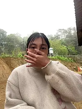 Snapshot of EmLy02 chatting on March 4, 2026, 7:58 am EmLy02 online show from March 4, 2026, 7:58 am