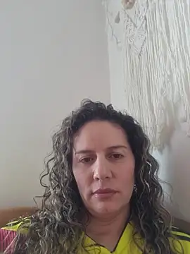Nina vallon online show from July 3, 2026, 9:32 pm