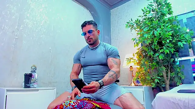 Snapshot of dennis_cox1 chatting on September 26, 2025, 5:44 am dennis cox1 online show from September 26, 2025, 5:44 am