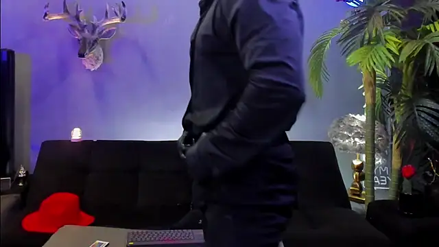 dennis cox1 online show from April 10, 2026, 11:59 am