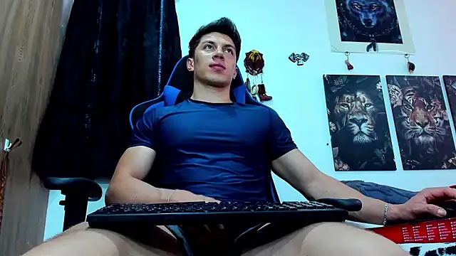 javiersexymann online show from February 21, 2025, 12:27 am