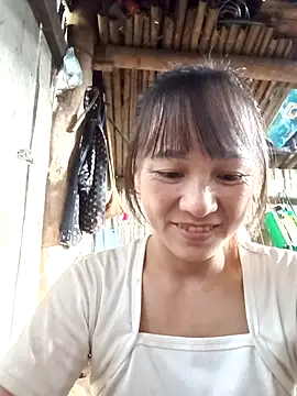 Mini3333 online show from October 28, 2025, 8:40 am