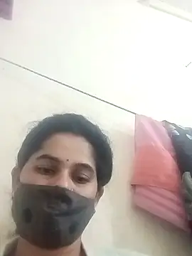 JULEE-740 online show from November 15, 2025, 3:30 pm