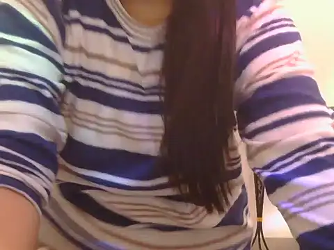 Hot shaly online show from November 6, 2025, 5:19 am