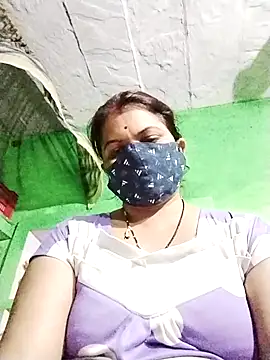 Snapshot of Rajnee33A chatting on October 31, 2025, 7:59 pm Rajnee33A online show from October 31, 2025, 7:59 pm