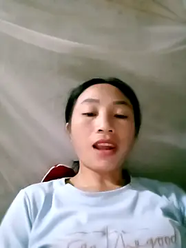 lucybaby00 online show from October 26, 2025, 10:47 pm