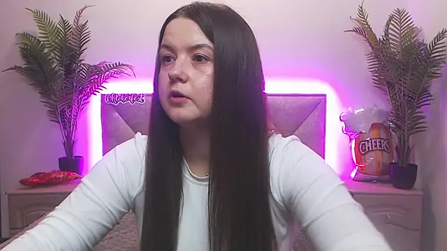 MavkaCute online show from October 4, 2025, 6:06 pm