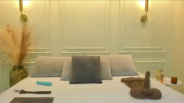 gabysanta  online show from January 19, 2026, 1:37 pm