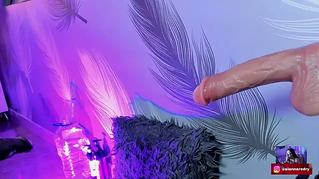 Alanna-sloppy online show from September 9, 2025, 6:18 pm