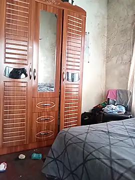 small D94 online show from February 13, 2026, 2:35 pm