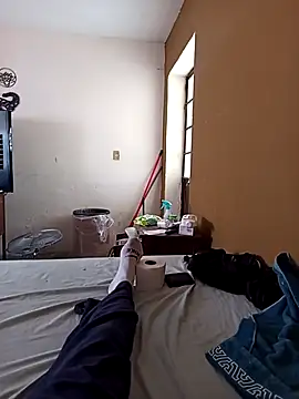 Snapshot of ReyesSau chatting on November 4, 2025, 3:33 pm ReyesSau online show from November 4, 2025, 3:33 pm