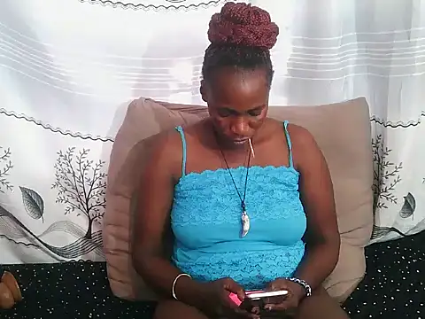 MatureGoddess  online show from November 23, 2025, 2:50 pm