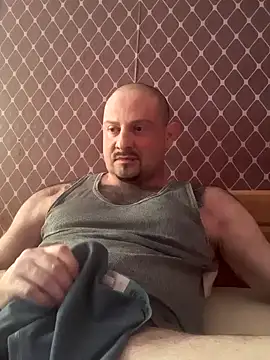  NEREZA  online show from September 12, 2025, 3:01 pm