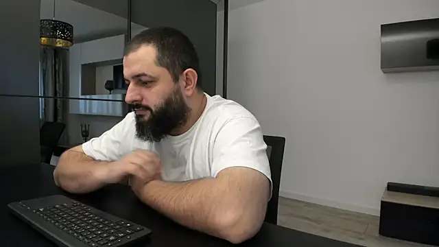 DravenPeak online show from October 14, 2025, 1:45 pm