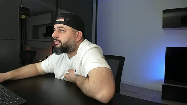 DravenPeak online show from April 5, 2026, 10:29 pm