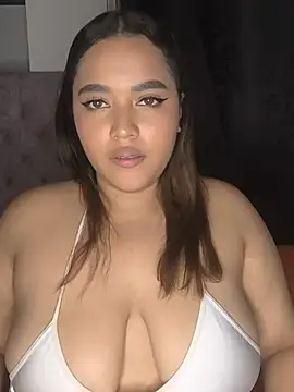 Snapshot of butterfly777_ chatting on July 10, 2026, 6:54 pm butterfly777 online show from July 10, 2026, 6:54 pm