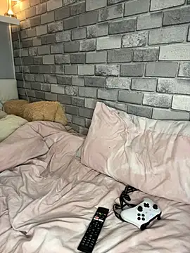 Poppy frankie online show from October 30, 2025, 10:21 pm