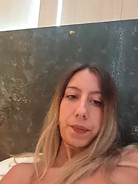 PetiteSecrets online show from October 24, 2025, 11:28 am