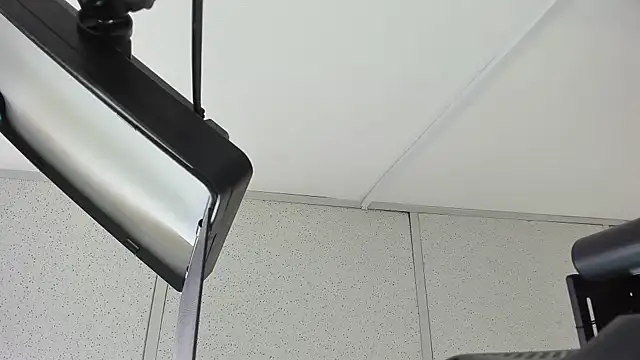 Aisha hotts777 online show from April 9, 2026, 2:33 am