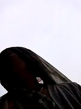 Pinky12A online show from October 25, 2025, 1:13 am