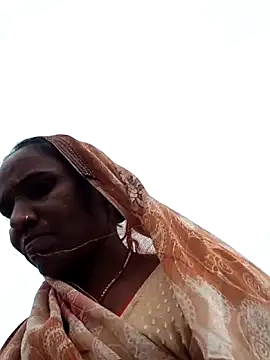 Pinky12A online show from October 27, 2025, 10:08 am