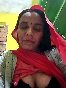 Pinky12A online show from November 18, 2025, 3:05 pm