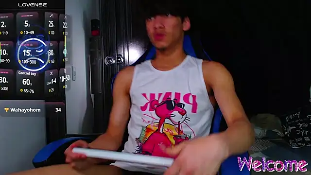 Gael Jones online show from December 18, 2025, 5:13 am