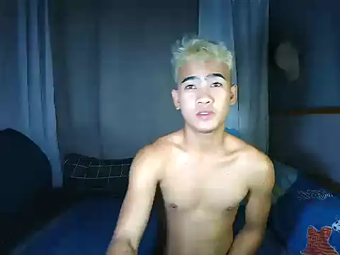 xx topless online show from November 5, 2025, 9:15 pm