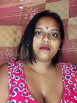 Hot-Show2 online show from October 12, 2025, 1:04 am