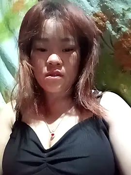 sukabae00 online show from November 7, 2025, 9:15 pm