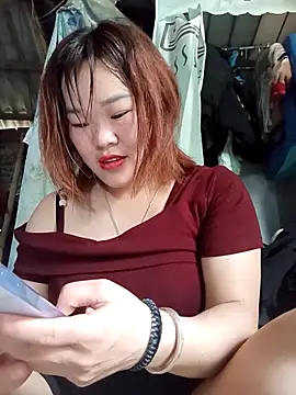 sukabae00 online show from March 23, 2026, 3:10 am