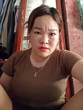 sukabae00 online show from April 6, 2026, 6:25 am