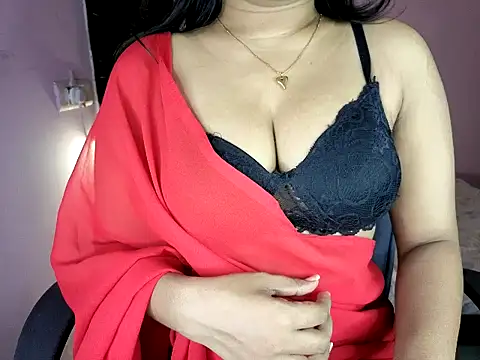 Snapshot of Brownie_baby chatting on April 9, 2026, 11:32 pm Brownie baby online show from April 9, 2026, 11:32 pm
