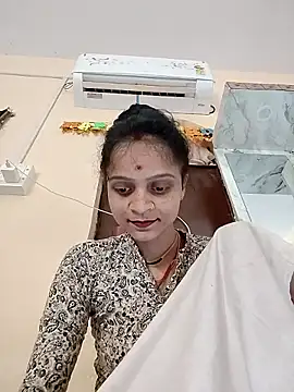 Snapshot of Sonam_dhakad chatting on November 3, 2025, 5:20 am Sonam dhakad online show from November 3, 2025, 5:20 am