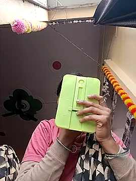 Snapshot of Sonam_dhakad chatting on December 2, 2025, 5:13 am Sonam dhakad online show from December 2, 2025, 5:13 am