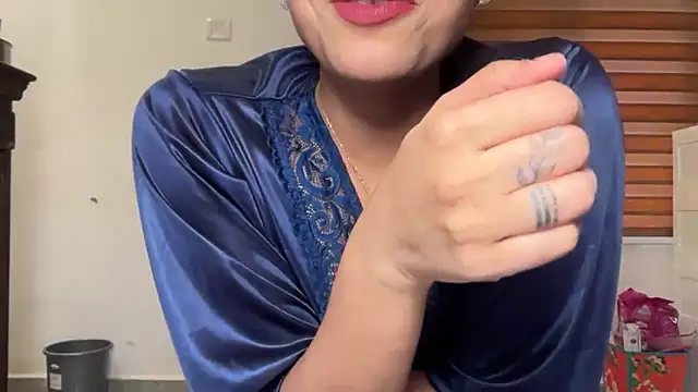 LucytheDevilQueen online show from March 8, 2026, 5:11 am