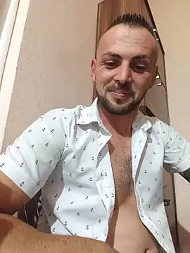 papichulo0099 online show from October 4, 2025, 6:50 pm