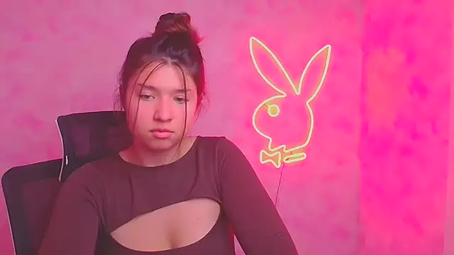 Sandra Curly online show from September 25, 2025, 5:49 pm