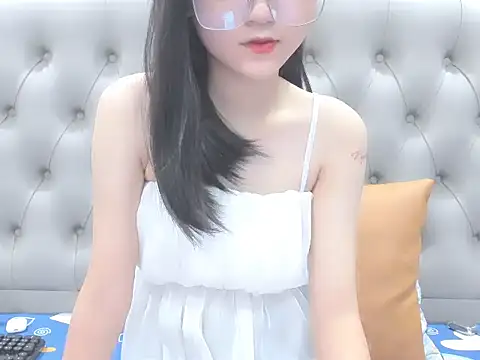  ly   online show from October 1, 2025, 3:18 pm