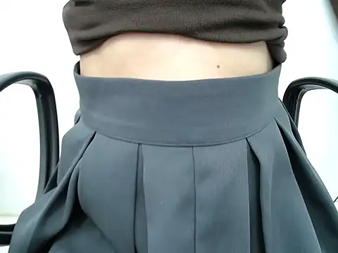  Lady- online show from April 16, 2026, 9:39 pm