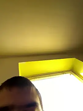 pussyhunter323557 online show from January 18, 2026, 1:26 pm